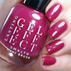 Lasting Gel Effect Holiday...