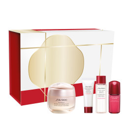 Shiseido Holiday Kit...