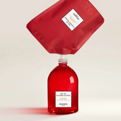 Eau de Rhubarbe Écarlate...