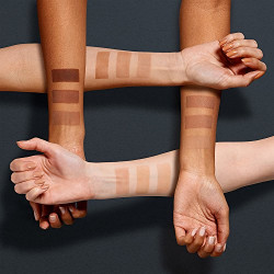 Facefinity Compact 35 -...