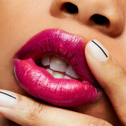Lipstick Amplified - Girl...